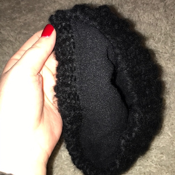 Black knit lined beanie 😝 - Picture 2 of 2